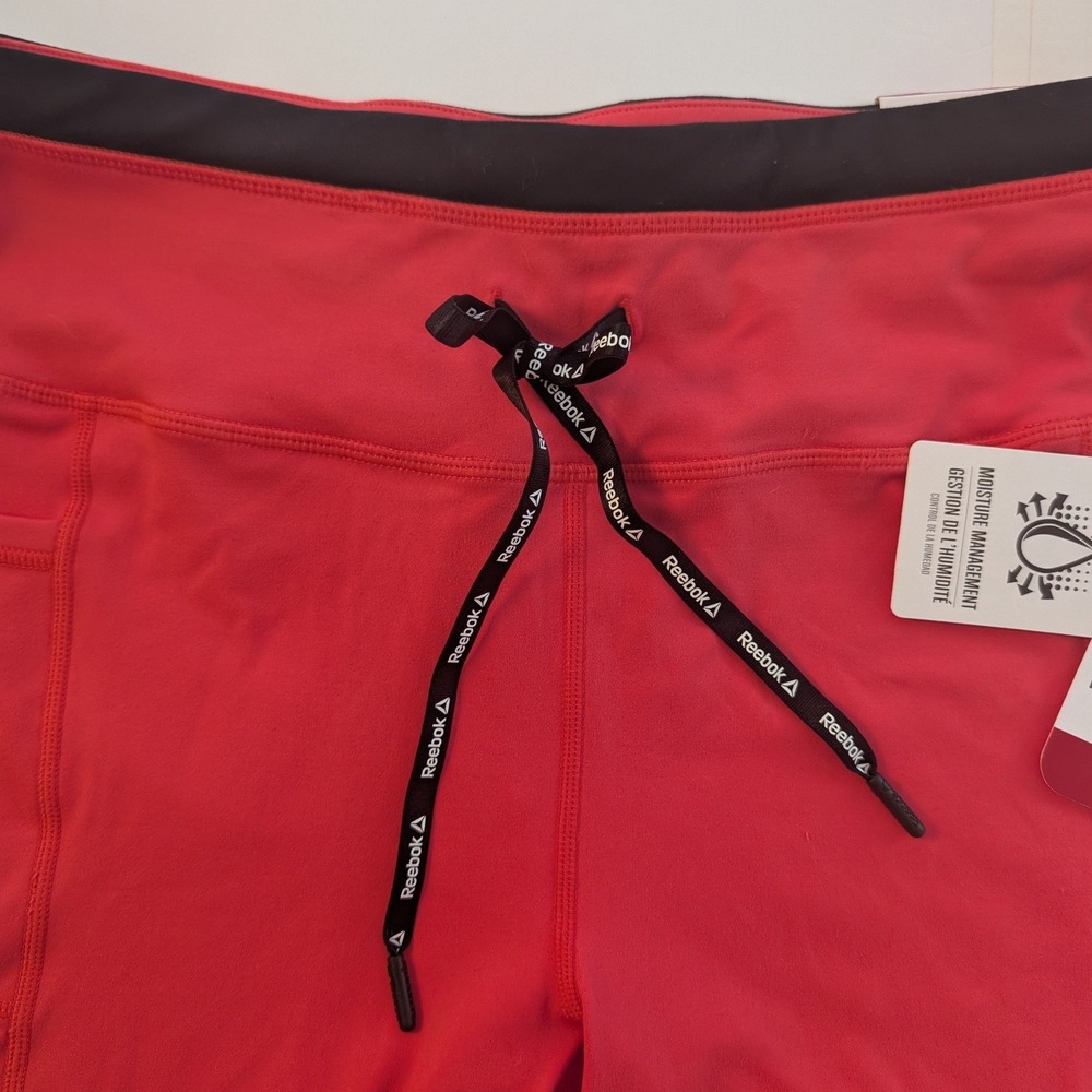 Reebok Fitted High Rise Shorts Womens L Coral Red Pockets Drawstring NWT - Picture 2 of 8